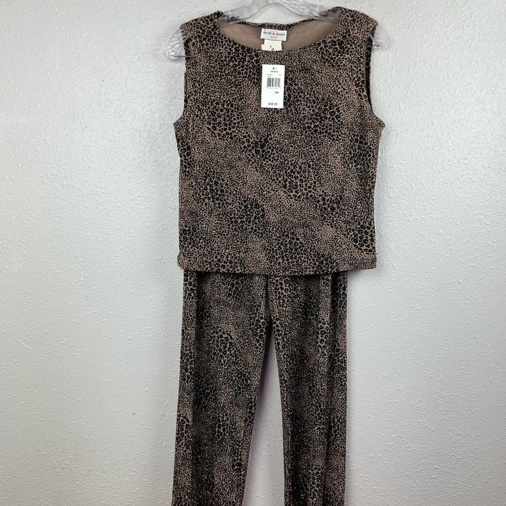 NWT Sarah B Studio Matching Two-Piece Sleeveless Top and Pants Size Petite M